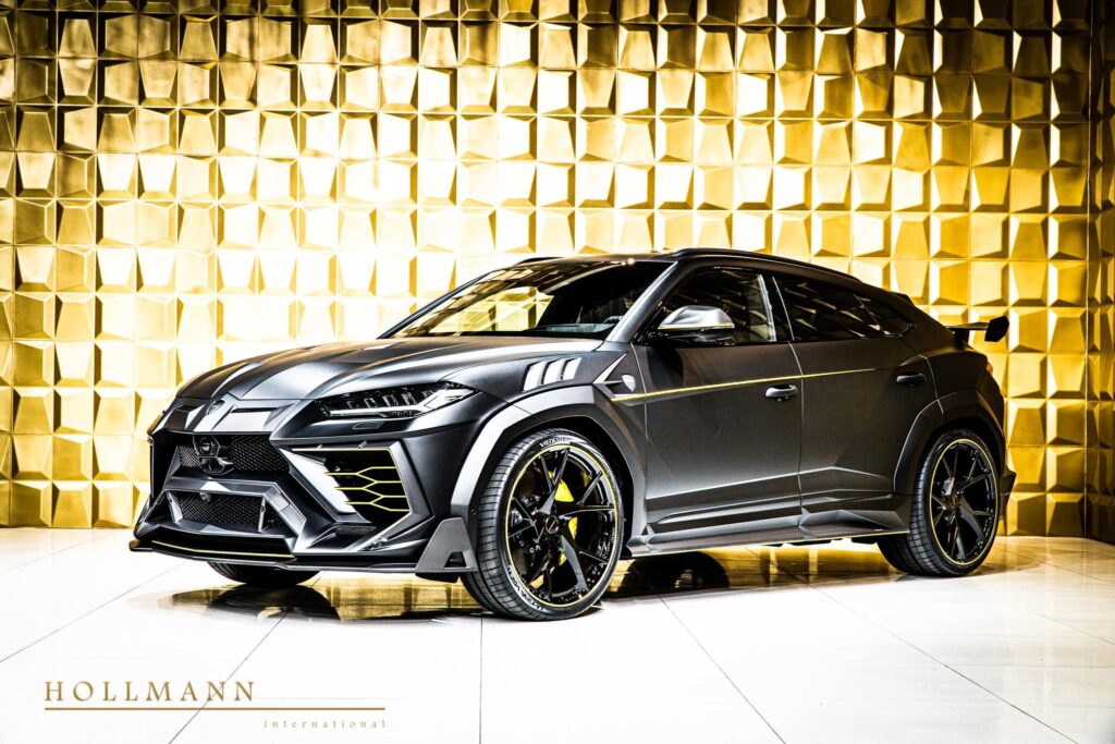 Inside-2020-Mansory-Lamborghini-Urus-Nero-Helene